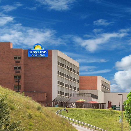 Days Inn & Suites By Wyndham Sutton Flatwoods Luaran gambar